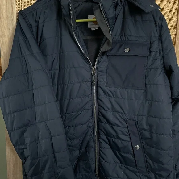 EUC Women’s Carhartt Size Medium (8-10) Navy Quilted Jacket- Fleece inside - Picture 2 of 5